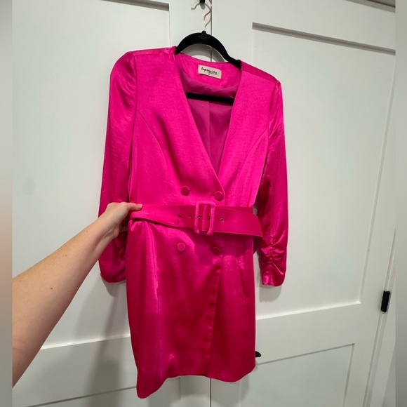 SMALL Pink Blazer Dress - Picture 3 of 4